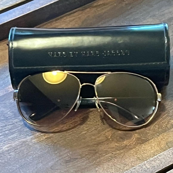 Marc Jacobs avaitor sunglasses - Picture 1 of 7